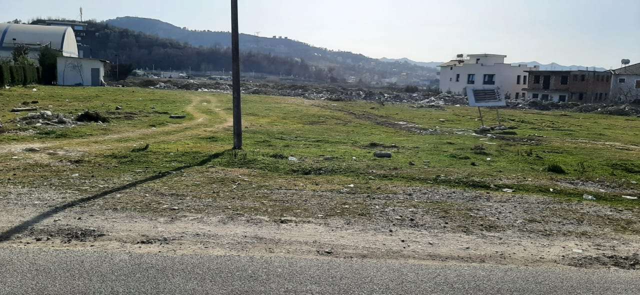 Shitet Tokë Arë, në Kashar